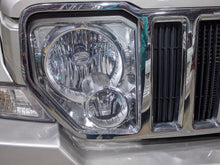 Load image into Gallery viewer, HEADLIGHT LAMP ASSEMBLY Jeep Liberty 08 09 10 11 12 Right - NW279864

