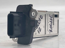 Load image into Gallery viewer, Mass Air Flow Sensor Meter MAF EX35 EX37 FX35 FX37 FX50 G25 G35 03-15 - NW5033

