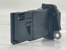Load image into Gallery viewer, Mass Air Flow Sensor Meter MAF EX35 EX37 FX35 FX37 FX50 G25 G35 03-15 - NW5033
