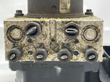 Load image into Gallery viewer, ABS Pump  GRAND CHEROKEE 2012 - NW279667

