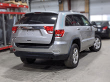 Load image into Gallery viewer, Carrier Assembly  GRAND CHEROKEE 2012 - NW279739
