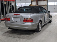Load image into Gallery viewer, CARRIER ASSEMBLY Mercedes CLK430 1999 99 00 01 02 Rear - NW280257
