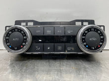 Load image into Gallery viewer, FRONT TEMPERATURE CONTROLS C230 C250 C300 C350 C63 GLK350 09-10 - NW398811
