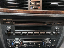 Load image into Gallery viewer, RADIO BMW 128i 135i 323i 328i 335i M3 X1 Z4 11 12 13 14 15 16 - NW280917
