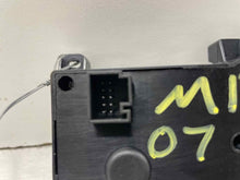Load image into Gallery viewer, REAR TEMPERATURE CONTROLS Gl320 Gl350 Gl450 Gl550 ML320 06-12 - NW100975
