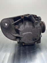 Load image into Gallery viewer, CARRIER ASSEMBLY BMW 328i 07 08 09 10 11 12 13 3.91 RATIO - NW281569
