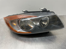 Load image into Gallery viewer, HEADLIGHT LAMP ASSEMBLY 323i 325ci 325i 328i 330ci 330i 330xi 06-08 Right - NW281987
