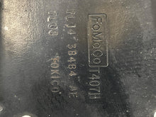 Load image into Gallery viewer, Suspension Air Compressor Pump Lincoln Navigator 2008 - NW282154
