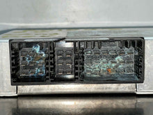 Load image into Gallery viewer, Transfers Case Computer Land Rover LR3 Range Rover Sport 05 06 07 08 09 - NW282223
