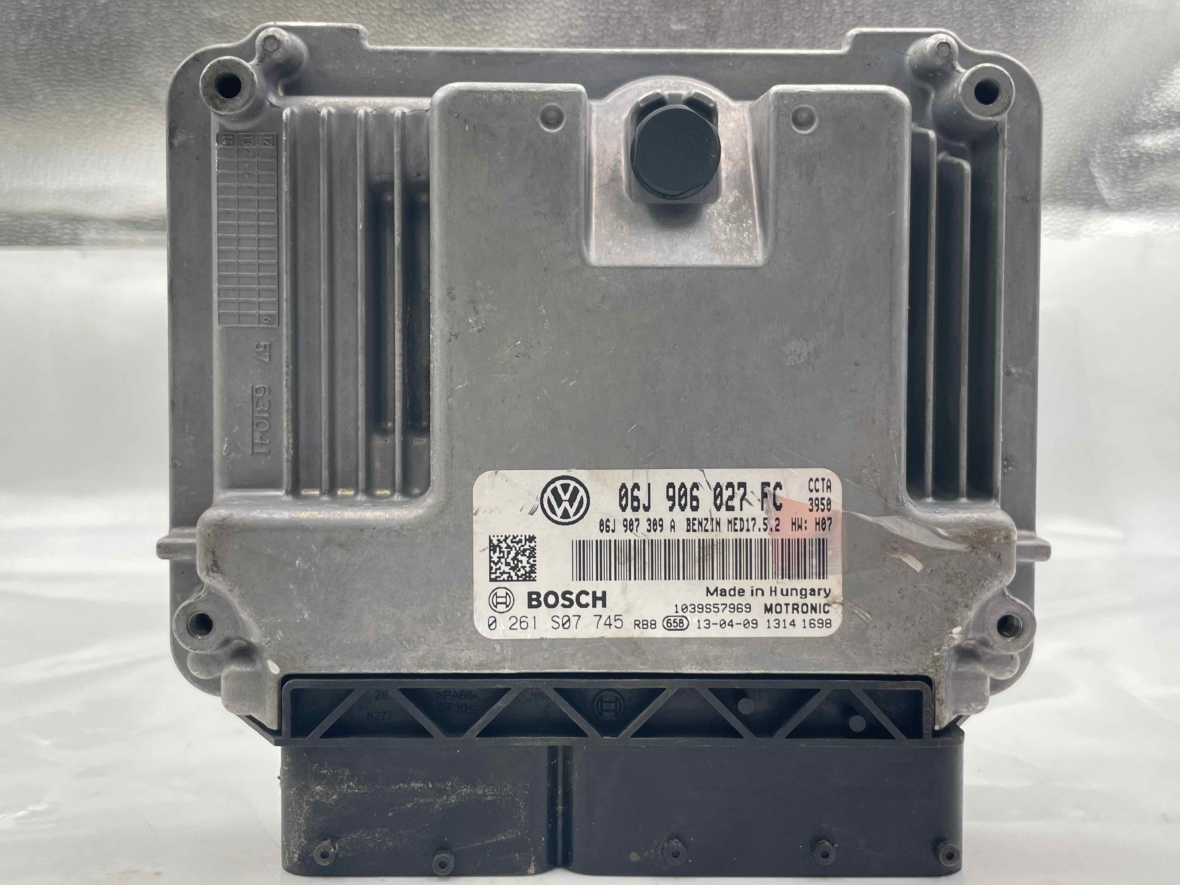 ECU ECM COMPUTER Volkswagen Tiguan 2013 13 - NW62917 – Tom's Foreign ...