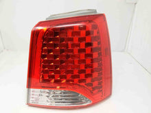 Load image into Gallery viewer, OUTER TAIL LIGHT LAMP Kia Sorento 2011 11 2012 12 2013 13 Right - NW282602
