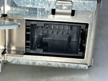 Load image into Gallery viewer, RADIO BMW 525i 528i 530i 1997 97 98 99 00 01 02 03 - NW282922
