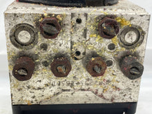 Load image into Gallery viewer, ABS Pump Cadillac DTS 2008 - NW522646
