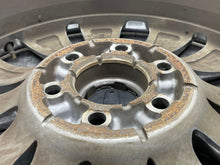 Load image into Gallery viewer, Wheel Rim Lincoln Navigator 2016 - NW283671
