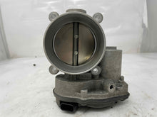 Load image into Gallery viewer, Throttle Body Lincoln Navigator 2016 - NW283604
