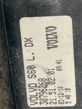 Load image into Gallery viewer, OUTER TAIL LIGHT LAMP Volvo S60 XC60 11 12 13 14 15 Right - NW284139
