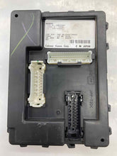 Load image into Gallery viewer, BODY CONTROL MODULE Nissan Altima 2005 05 - NW30996
