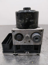 Load image into Gallery viewer, ABS Pump Volkswagen Touareg 2012 - NW283761
