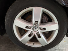 Load image into Gallery viewer, Wheel Rim Volkswagen Touareg 2012 - NW284181
