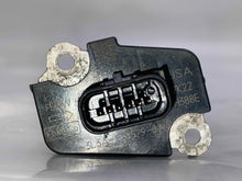 Load image into Gallery viewer, Mass Air Flow Sensor Meter MAF Crown Victoria E150 Van E250 04-14 - NW4602
