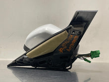 Load image into Gallery viewer, Side View Door Mirror  VOLVO 70 SERIES 2009 - NW283861
