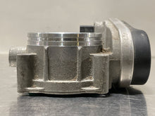 Load image into Gallery viewer, THROTTLE BODY BMW 530i 330i 525i 323i 325i Z4 2006 06 2007 07 2008 08 - NW177810
