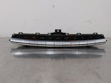 Load image into Gallery viewer, Temperature Controls Mercedes-Benz SL55 2015 - NW284759
