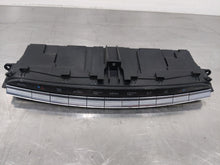 Load image into Gallery viewer, Temperature Controls Mercedes-Benz SL55 2015 - NW284759
