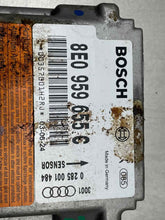 Load image into Gallery viewer, Air Bag computer Audi A4 S4 2002 02 2003 03 2004 04 - NW284564
