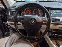 Load image into Gallery viewer, Steering Wheel  BMW 550I GT 2010 - NW245538
