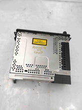 Load image into Gallery viewer, RADIO Mini Cooper 04 05 06 07 08 AM FM CD - NW285241
