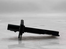 Load image into Gallery viewer, Mass Air Flow Sensor Meter MAF Crown Victoria E150 Van E250 04-14 - NW4516
