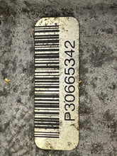 Load image into Gallery viewer, AC COMPRESSOR Volvo C70 2000 00 2001 01 2002 02 03 04 - NW285639
