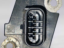 Load image into Gallery viewer, Mass Air Flow Sensor Meter MAF Crown Victoria E150 Van E250 04-14 - NW4601
