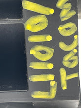 Load image into Gallery viewer, Floor Shifter Toyota Tacoma 2006 - NW78297
