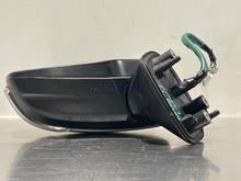 Load image into Gallery viewer, Side View Door Mirror Subaru Legacy 2017 - NW286782
