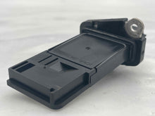 Load image into Gallery viewer, Mass Air Flow Sensor Meter MAF EX35 EX37 FX35 FX37 FX50 G25 G35 03-15 - NW5016
