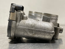 Load image into Gallery viewer, THROTTLE BODY Charger Challenger Avenegr 2011 11 3.6L - NW287620
