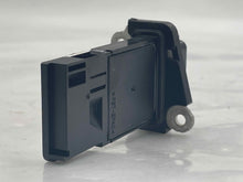 Load image into Gallery viewer, Mass Air Flow Sensor Meter MAF EX35 EX37 FX35 FX37 FX50 G25 G35 03-15 - NW4947
