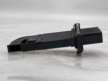Load image into Gallery viewer, Mass Air Flow Sensor Meter MAF A3 EOS Golf Golf GTI Jetta Passat 06-11 - NW495654
