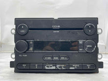 Load image into Gallery viewer, Radio  FIVE HUNDRED 2005 - NW134949
