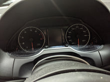 Load image into Gallery viewer, SPEEDOMETER CLUSTER Audi Q5 2011 11 2012 12 - NW288922
