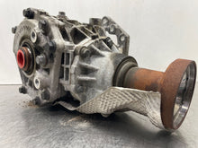 Load image into Gallery viewer, TRANSFER CASE Land Rover Evoque 14 15 16 17 18 19 - NW288976
