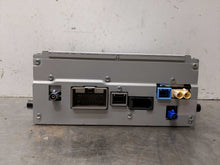 Load image into Gallery viewer, RADIO RECEIVER Evoque LR2 LR4 2012 12 2013 13 2014 14 2015 15 2016 16 - NW288843
