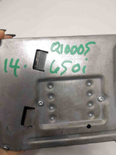 Load image into Gallery viewer, RADIO AMPLIFIER 535i 535i Gt 550i 550i Gt 640I 650i 740i 14-19 - NW288829
