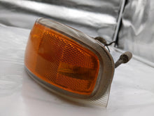 Load image into Gallery viewer, PARKLAMP Silverado Tahoe Suburban 1500 2500 1999 99 00 01 02 - 06 Right - NW289390
