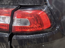 Load image into Gallery viewer, OUTER TAIL LIGHT LAMP Jeep Cherokee 14 15 16 17 18 Right - NW289542
