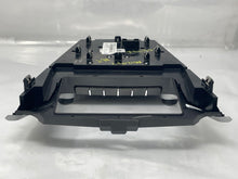 Load image into Gallery viewer, Radio Chevrolet Equinox 2016 - NW134665
