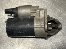 Load image into Gallery viewer, STARTER MOTOR Audi A4 Volkswagen Passat 04 05 06 07 08 09 - NW170192
