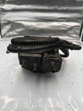 Load image into Gallery viewer, Fuel Vapor Canister Chevrolet Colorado 2015 - NW289625
